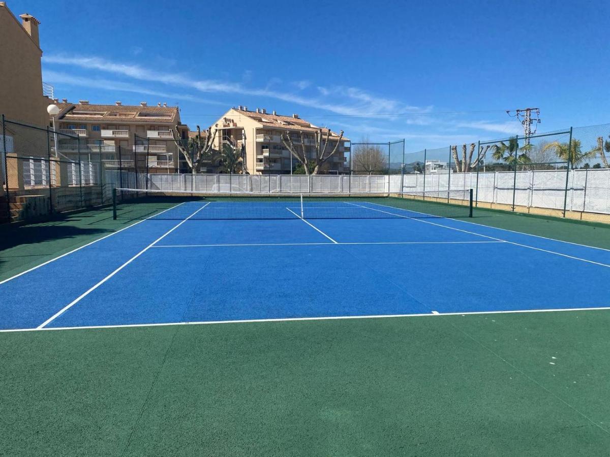 Alojamiento Arenal Park Jávea エクステリア 写真
